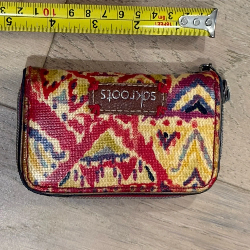Sakroots Multicolor Tribal Zip Wallet - Red, Yellow, Blue - Picture 3 of 12